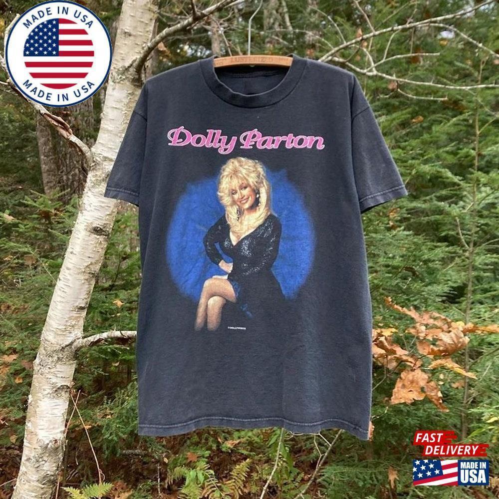 Dolly Parton Graphic Shirt  Classic